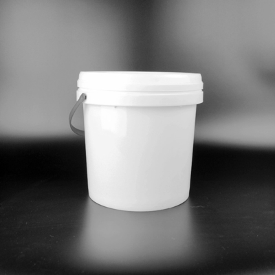 Στρογγυλός πλαστικός κάδος 5L με το καπάκι