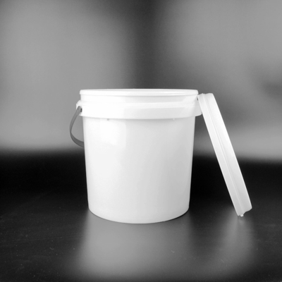 Στρογγυλός πλαστικός κάδος 5L με το καπάκι