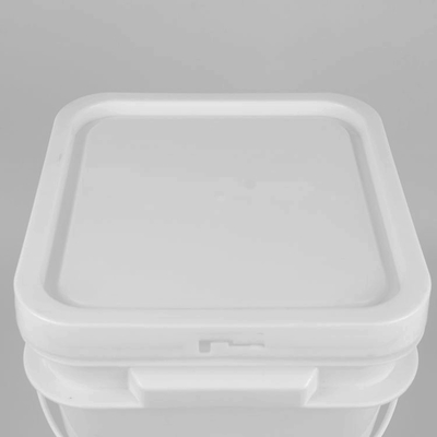 2KG πλαστικό κουβά με χρώμα χρώματος με σφουγγαρίστρα χύτευσης και στεγανό σχέδιο