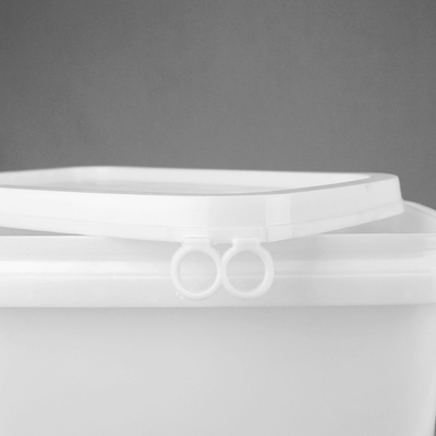 ISO9001 πλαστικοί κάδοι παιχνιδιών έγκρισης 5L με τις λαβές και τα καπάκια